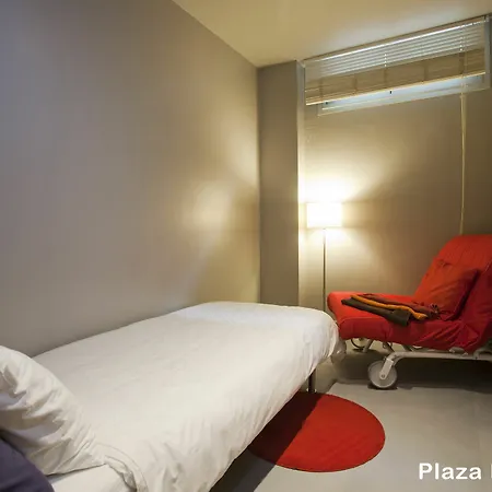 Plaza Espana Apartmán *